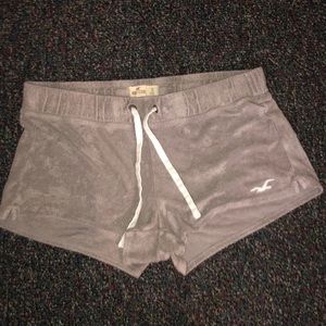 Comfy Gray Hollister Shorts
